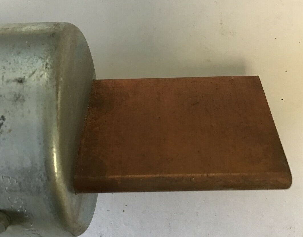 BUSS NON600 FUSE ***LABEL MISSING OR POOR CONDITION***2