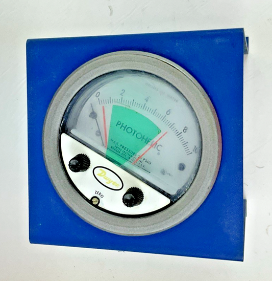 DWYER PHOTOHELIC CIRCUIT HH PRESSURE GAUGE0