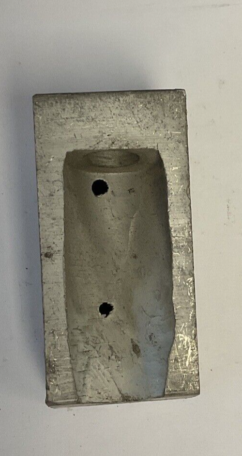 ILSCO D1267 LUG  #600MCM2