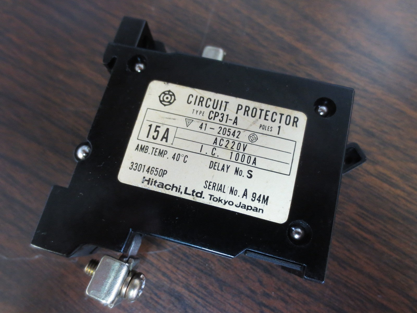 HITACHI CP31-A CIRCUIT PROTECTOR 15A 220VAC 1-POLE DELAY No. S1