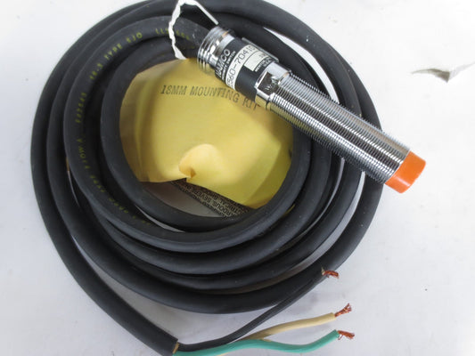 NAMCO CONTROLS EE560-70410 TUBULAR PROXIMITY SENSOR - NEW SURPLUS in SEALED BAG0