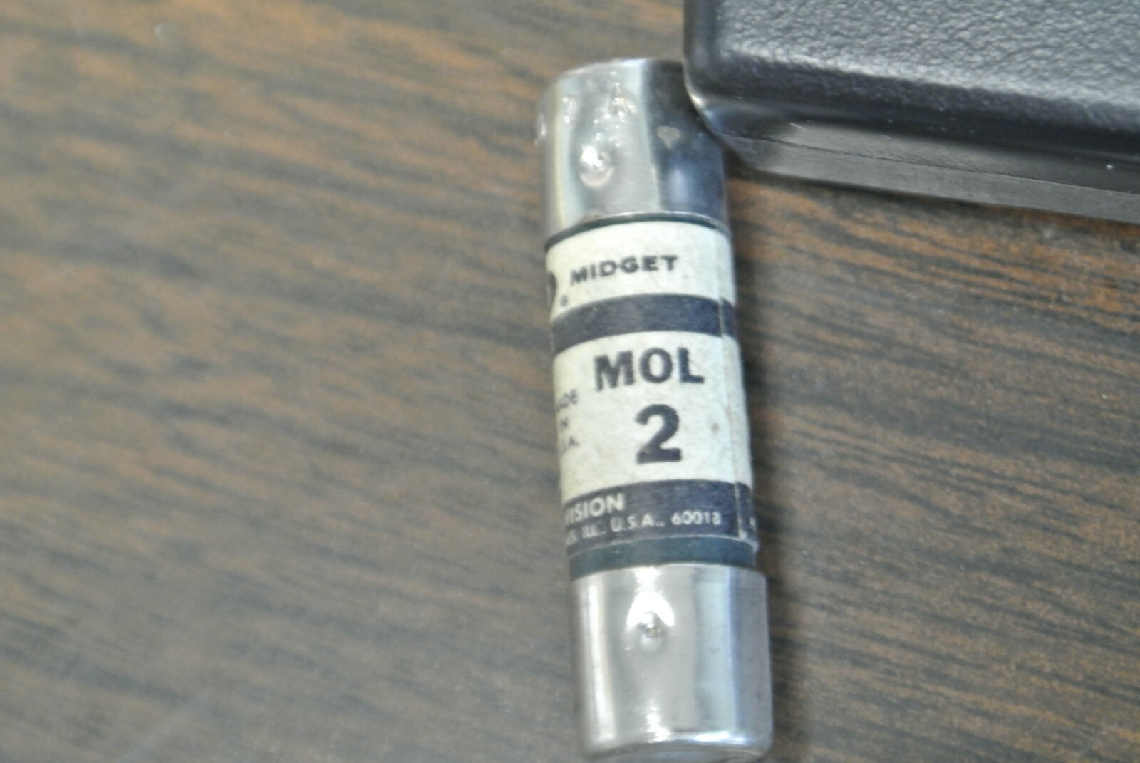 LOT of 4 / ECONOMY / ECO / FPE MOL-2 MIDGET FUSE / 2A / 250V  MOL21