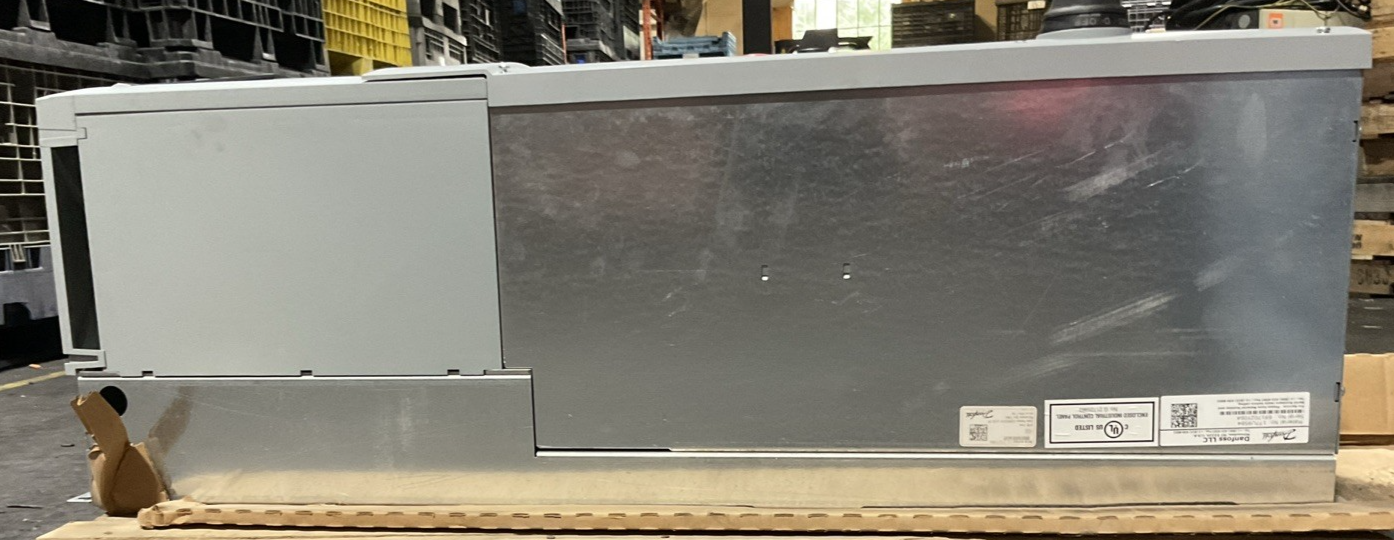 DANFOSS 177U9584 MOTOR AC DRIVE OUPUT 0-460VAC 3PH 0-60HZ 34A 25HP INPUT 480VAC4