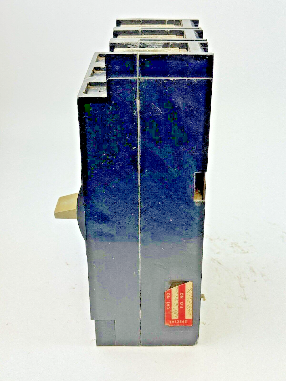 SQUARE D - LHP36300MBS -MOLDED CASE MAG CIRCUIT BREAKER-300 AMP, 3 POLE, 600 VAC4