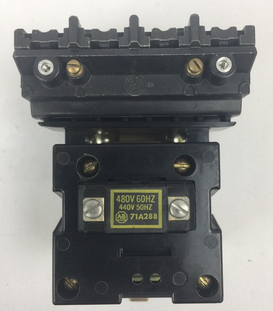 ALLEN BRADLEY 702-B0B93 AC CONTACTOR SER K SIZE 1 27 AMP 480V 60HZ 440V 50 HZ 2