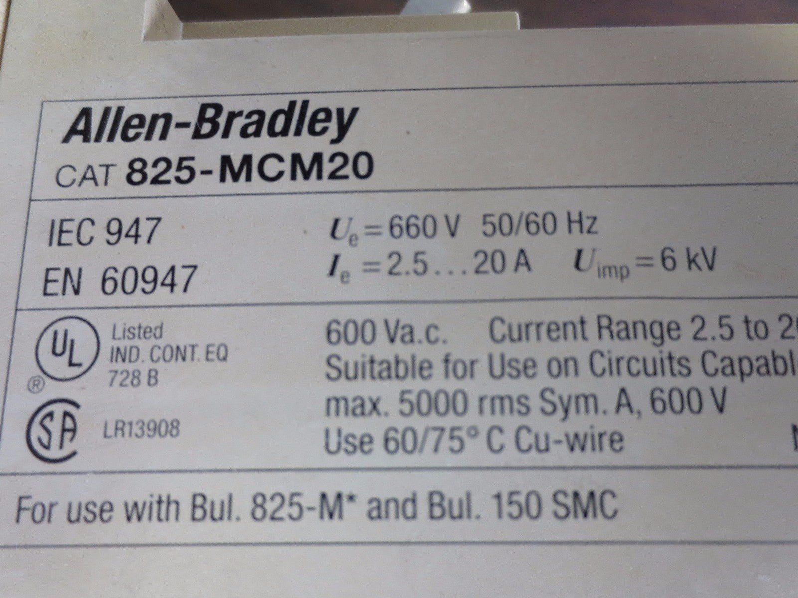 ALLEN-BRADLEY 825-MCM20 Ser. A - CONVERTER - 600V, 50/60 Hz, 20A1