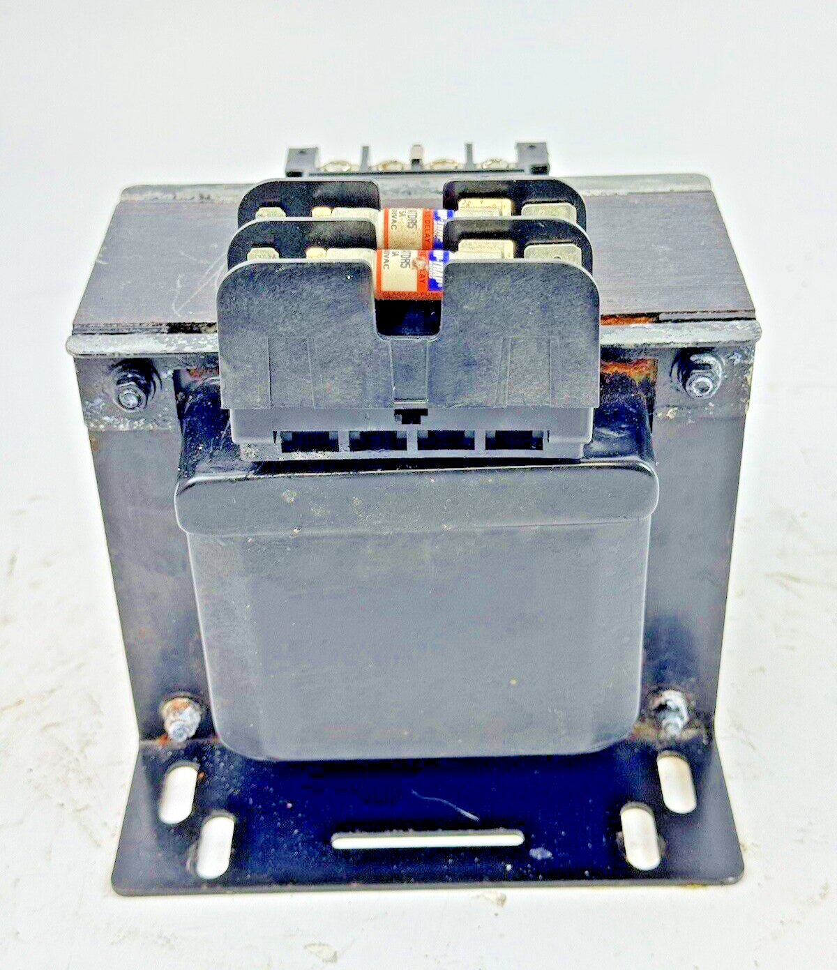 EGS - E750 - INDUSTRIAL CONTROL TRANSFORMER - KVA .750, 50/60HZ WITH FUSES5