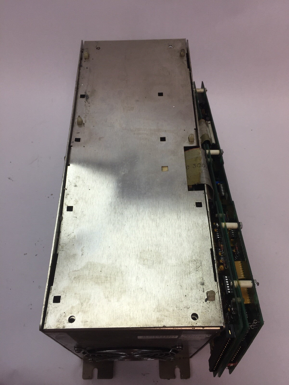 ALLEN BRADLEY 1391B-ESAA15-AQB AC SERVO CONTROLLER INPUT 230V 15 A OUTPUT 210V6