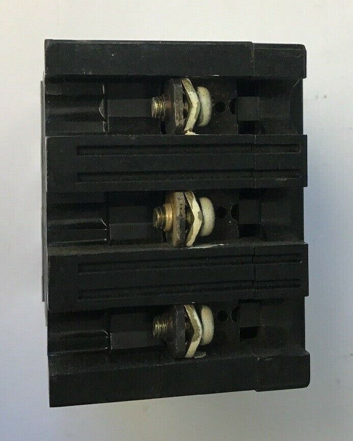 FUJI AUTO BREAKER SA33 SER.Z 10AMP CIRCUIT BREAKER 460VAC 5