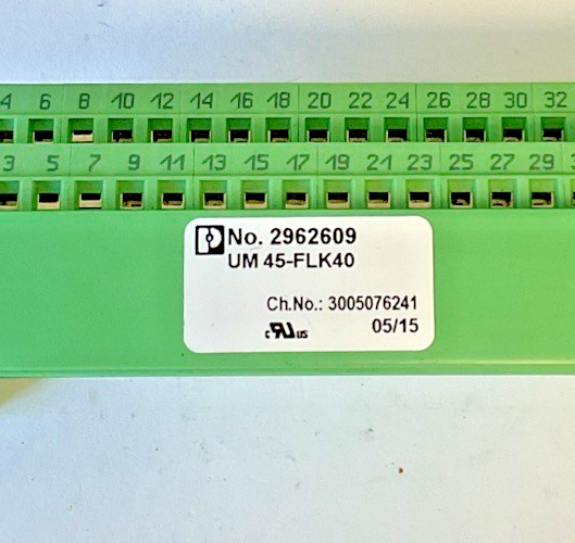 PHOENIX CONTACT 2962609 / UM 45-FLK40TERMINAL BLOCK / INTERFACE MODULE2