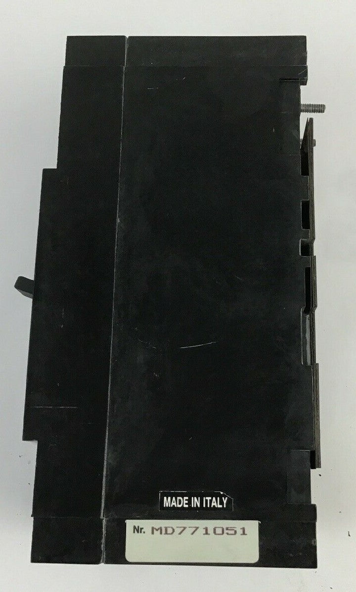 ABB UXAB 727131 R 105 25AMP CIRCUIT BREAKER 500VDC 3POLE TYPE ES 480VAC3