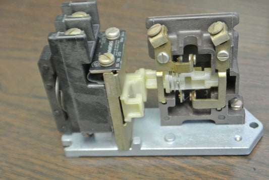 SYLVANIA BULLETIN 7305 5SW / 5S TYPE PMS SLIM JIM RELAY / 120V  NEW SURPLUS 0