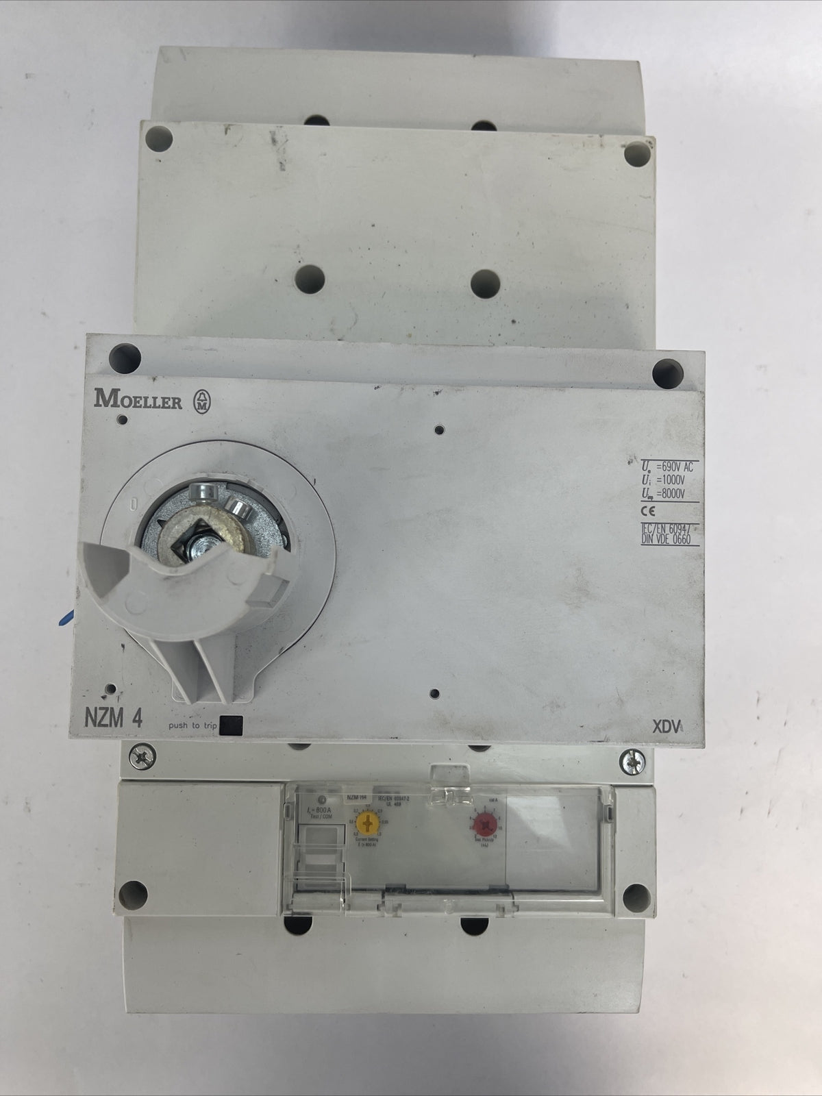 MOELLER NZM 4 CIRCUIT BREAKER 600VAC NZM H4-AE 800-NA 800A NZM4-XUHIV20 24VDC0