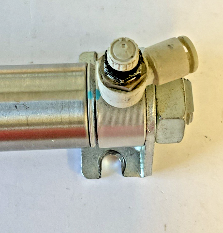 SMC NCDME106-0650-K59L CYLINDER AIR 250PSI 1.70MPA3