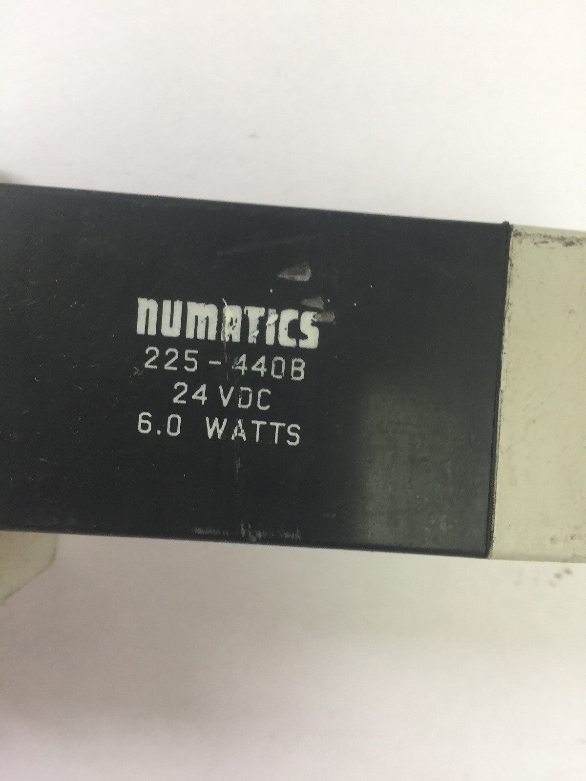 NUMATICS 225-372B 225-440B SOLENOID VALVE 24 VDC 6.0 WATTS 13SS415M0000612