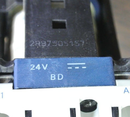 TELEMECANIQUE LP1 D3210BD - CONTACTOR  24VDC, 15kW/400V, 20HP/460V - NEW SURPLUS4