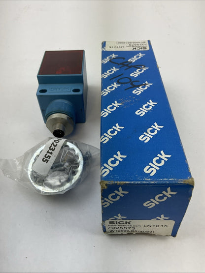 SICK WT2000-B5140S01 PHOTOELECTRIC PROXIMITY SENSOR 10...30VDC 100mA0