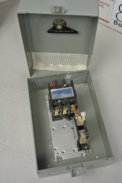 I-T-E A202AC121 / MOTOR CONTROL AC STARTER / SIZE 00 / 110120V / NEW SURPLUS2
