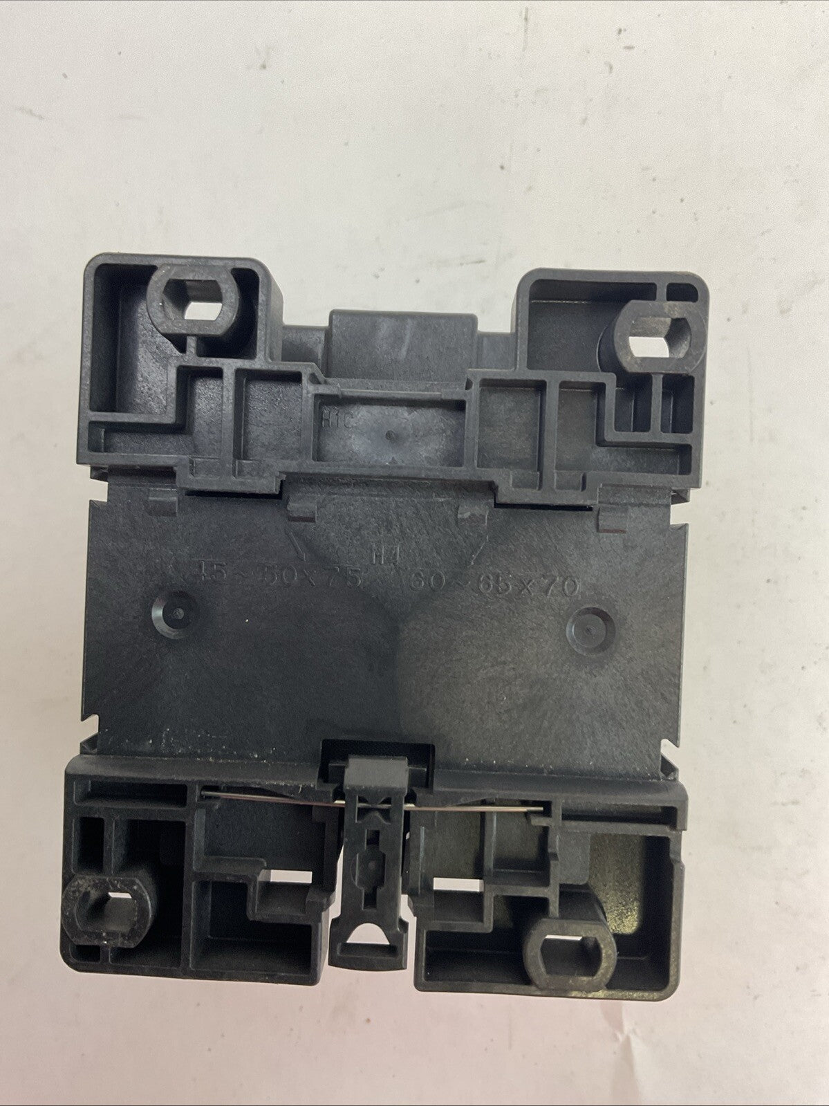 FUJI SC-N1 SC25BAA CONTACTOR 3NC0T 600VAC 3PH 25HP COIL 220-240V 60HZ5