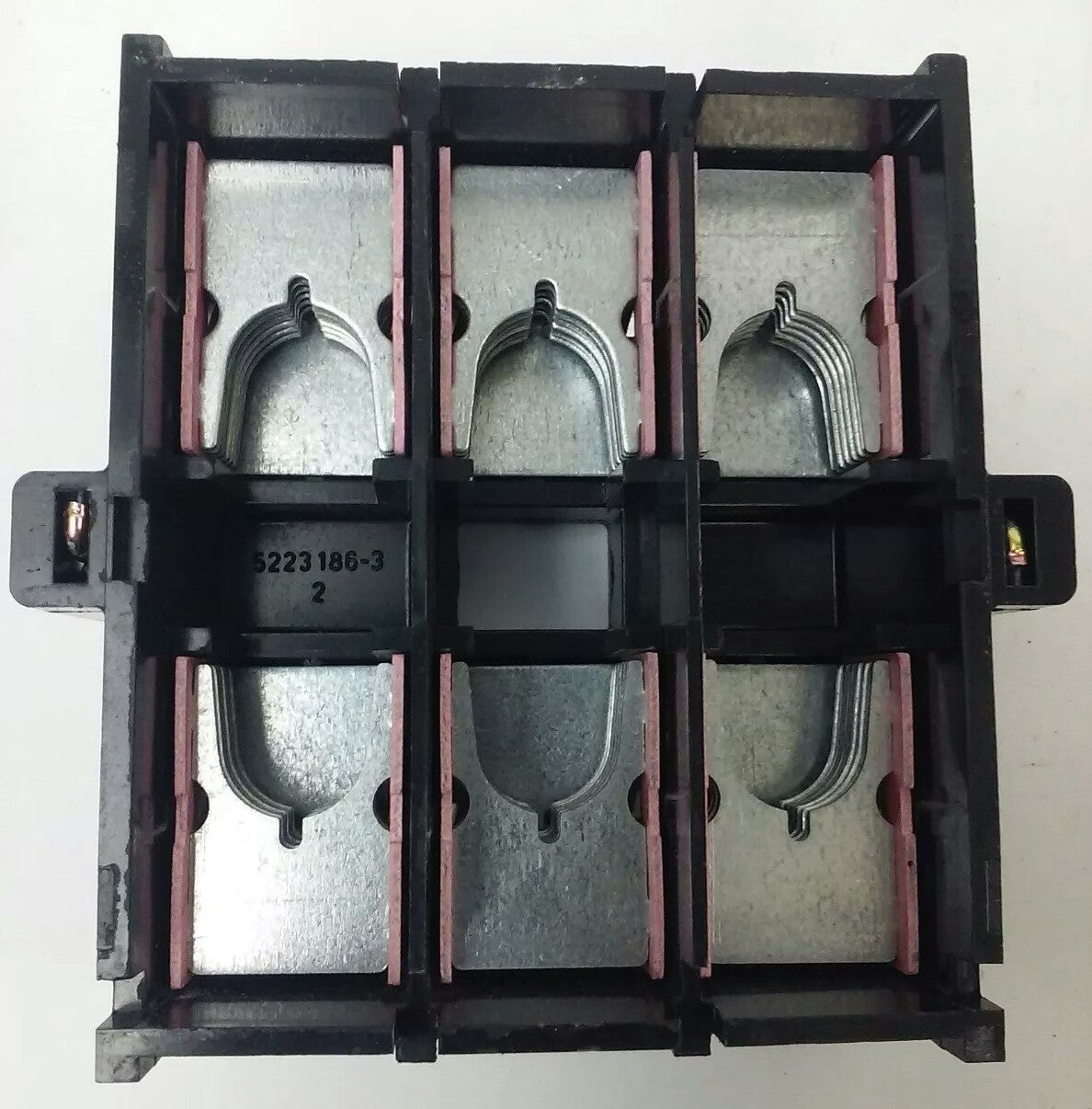 ABB EH160 CONTACTOR, 3PH, 3P BREAKING, 600V, 50-150H.P., 190A, CHIP PLASTIC2