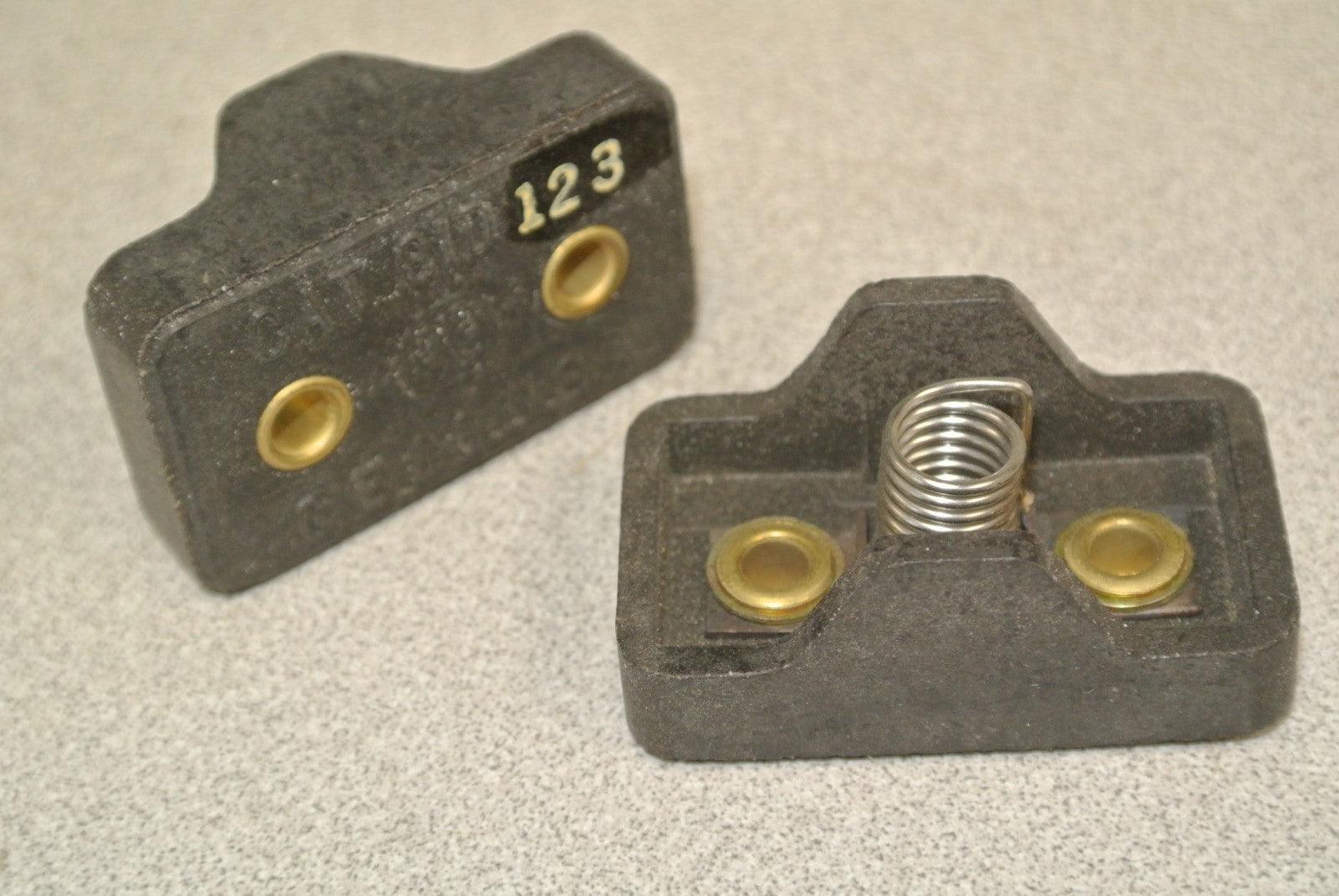 BOX of 2 / GENERAL ELECTRIC 81D123 EH RELAY HEATERS / NEW SURPLUS2