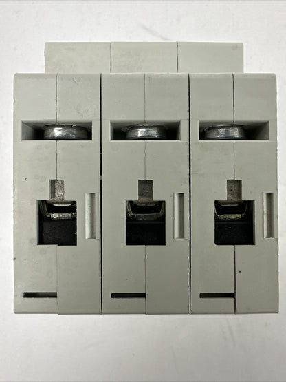 EATON XEFFECT FAZ-C5/3 CIRCUIT BREAKER 408Y/277VAC 5A 3POLE4