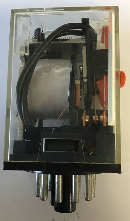 OMRON MK3PN-5-S RELAY 250VAC/28VDC 10A ***LOTOF2***3