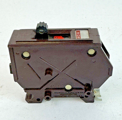 WADSWORTH - A40N - CIRCUIT BREAKERS - 1 POLE, 120/240 VAC, 40 A2