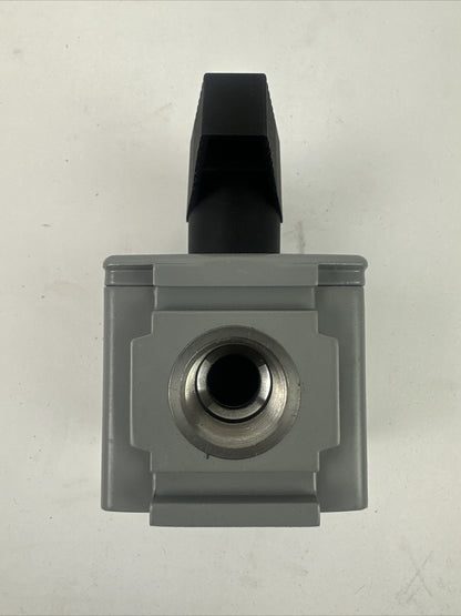 PARKER P32VB94LBNN BALL VALVE 1/2 NPT5