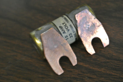 ECONOMY / FPE OBH-15 BOLT-ON FUSE / 15A / 32VDC / NEW SURPLUS3