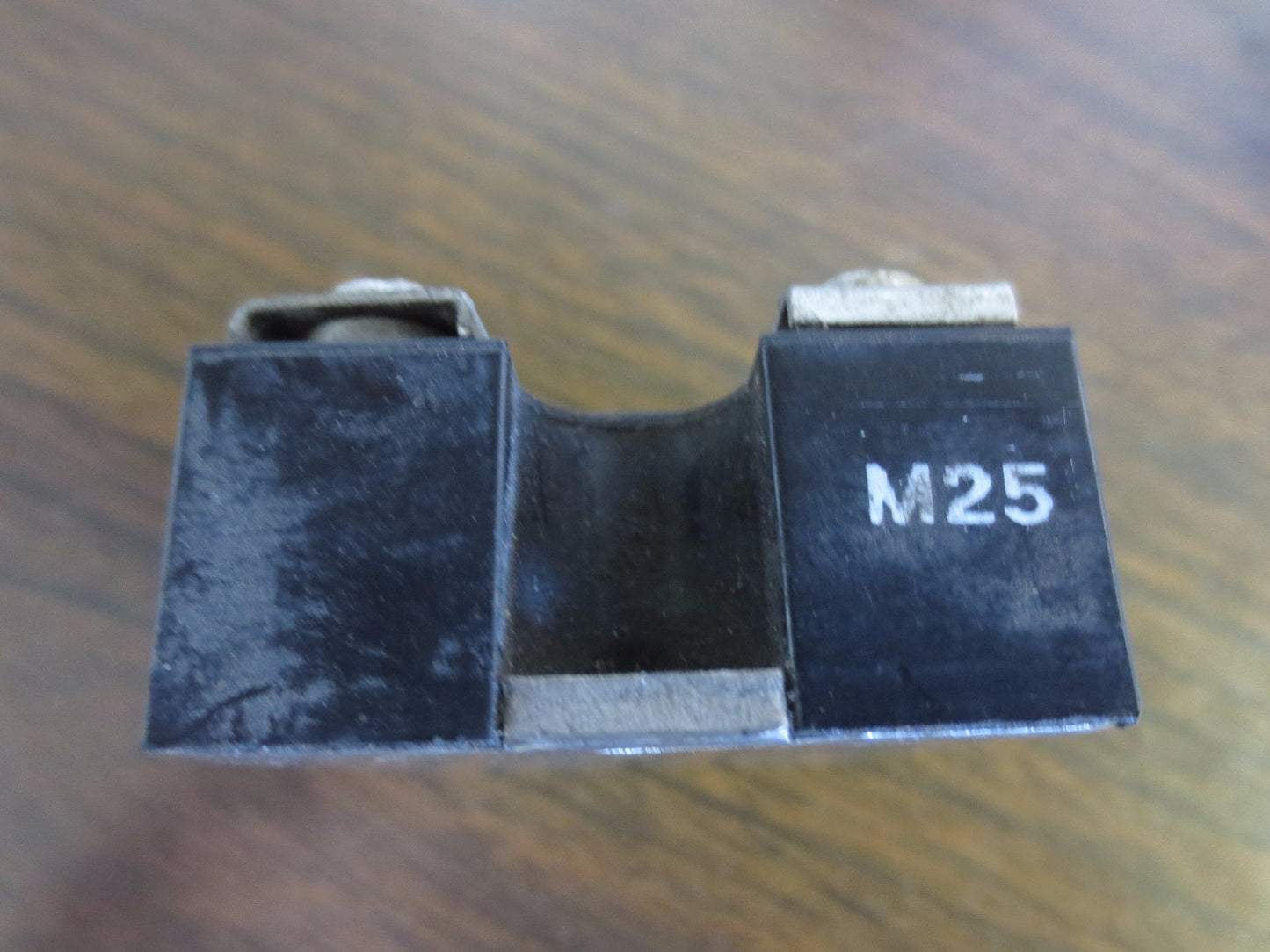 CRYDOM D1240 SOLID STATE RELAY - input 3-32V, output 120V. 40A3