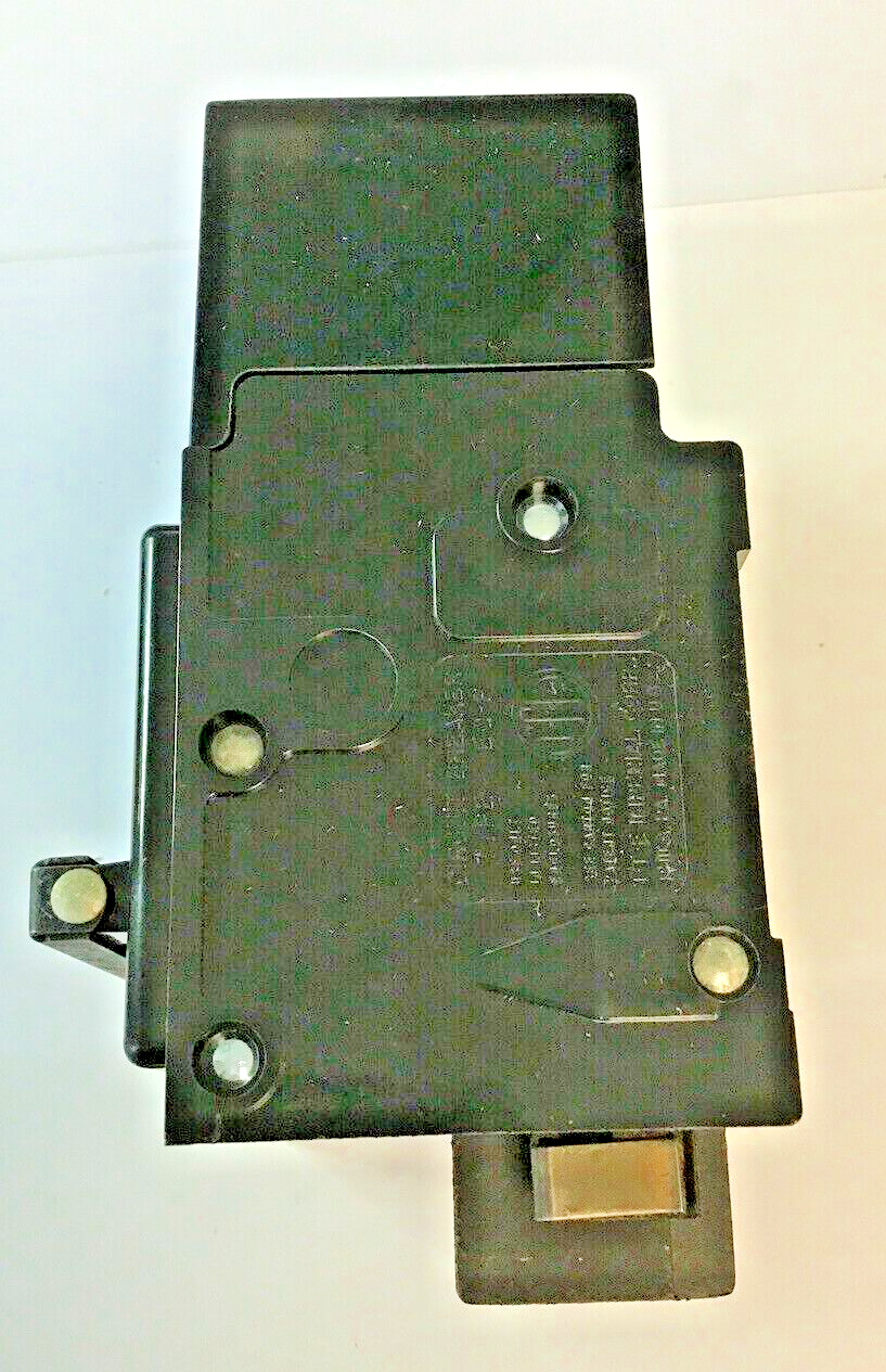 ITE QP2-B125-B 2P PARALLEL PLUG-IN CIRCUIT BREAKERS 125A 120/240VAC4