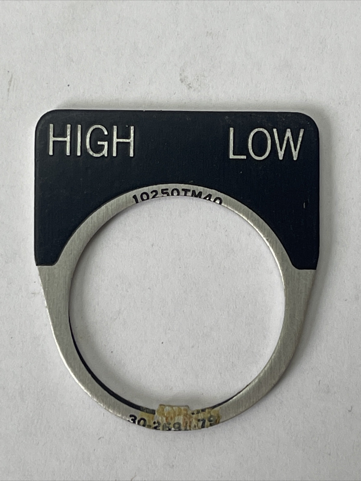 CUTLER HAMMER EATON 10250TM40 HIGH LOW LEGEND PLATE 30-2698-79 (LOT OF 9)1