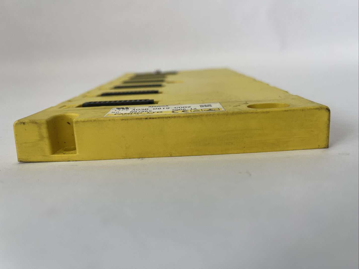 FANUC A03B-0819-C002 BACKPLANE RACK ASSEMBLY 5 SLOT2