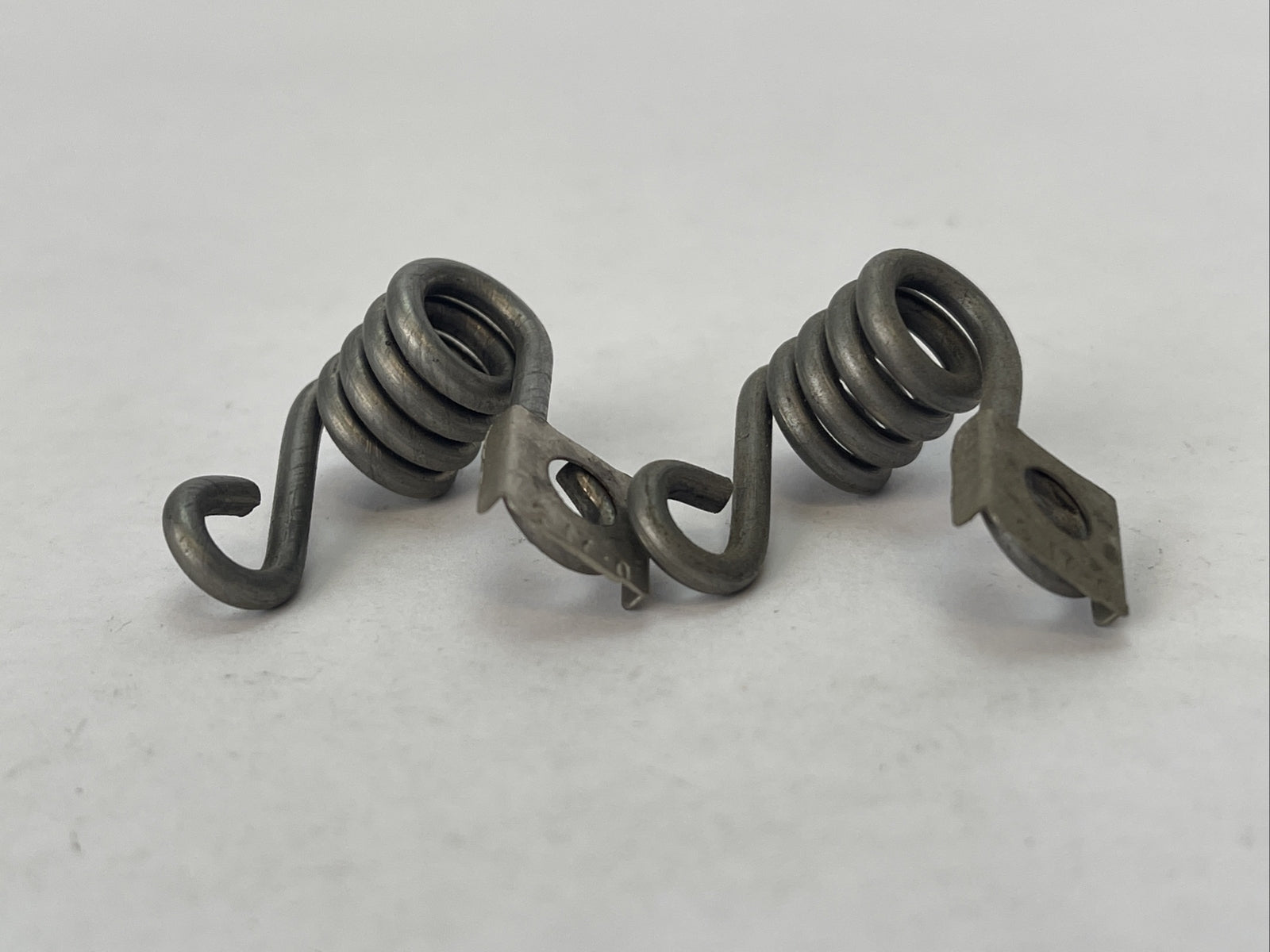 CLARK / SYLVANIA S17.0 HEATER (LOT OF 2)2