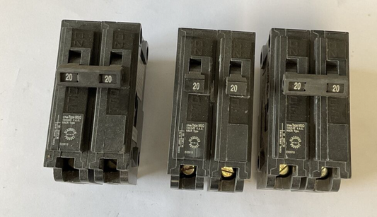 MURRAY MQ220 CIRCUIT BREAKER 20A 2POLE 120/240VAC TYPE MSQ ***LOTOF3***0
