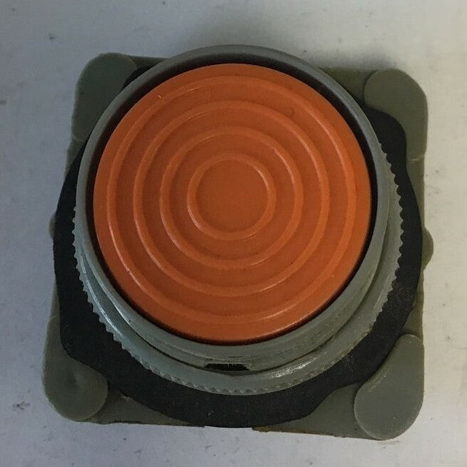  REES L8 PUSH BUTTON ORAGNE PLASTIC HOUSING ****LOTOF3****3