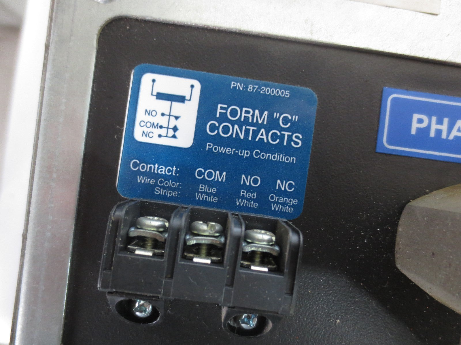 CUTLER-HAMMER CPS160240DAH TRANSIENT VOLTAGE SURGE SUPPRESSOR 240V, 30A 4