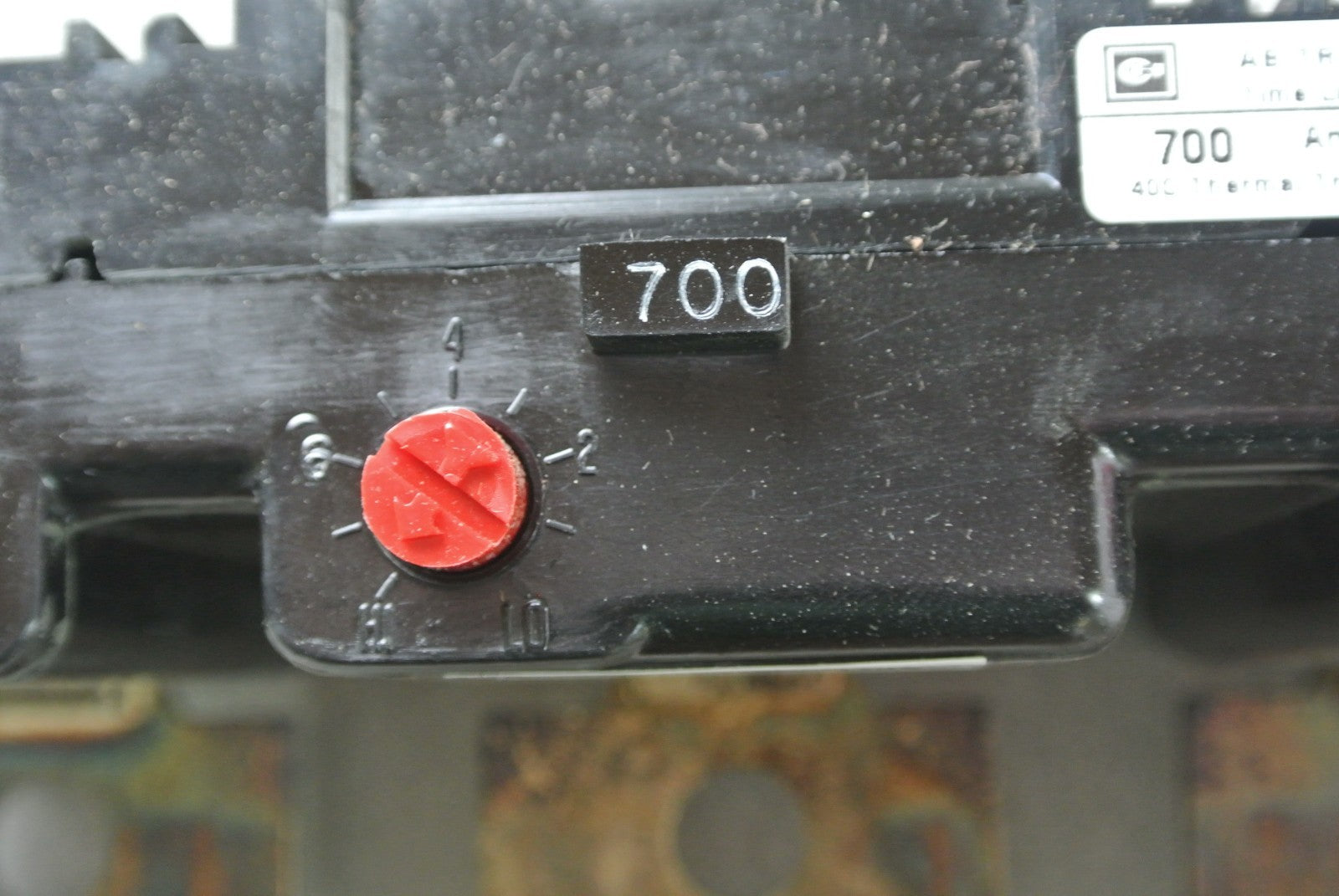 CUTLER-HAMMER HMD3700T THERMAL ADJ. TRIP UNIT - 700A, 3-POLE 371D373G27 5