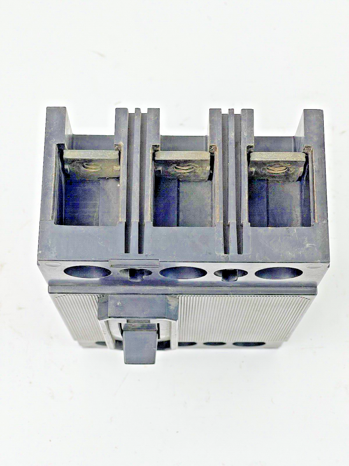 ITE/ SIEMENS - EQ-9470 - CIRCUIT BREAKER - 3 POLE, 240 VAC, 125 A3