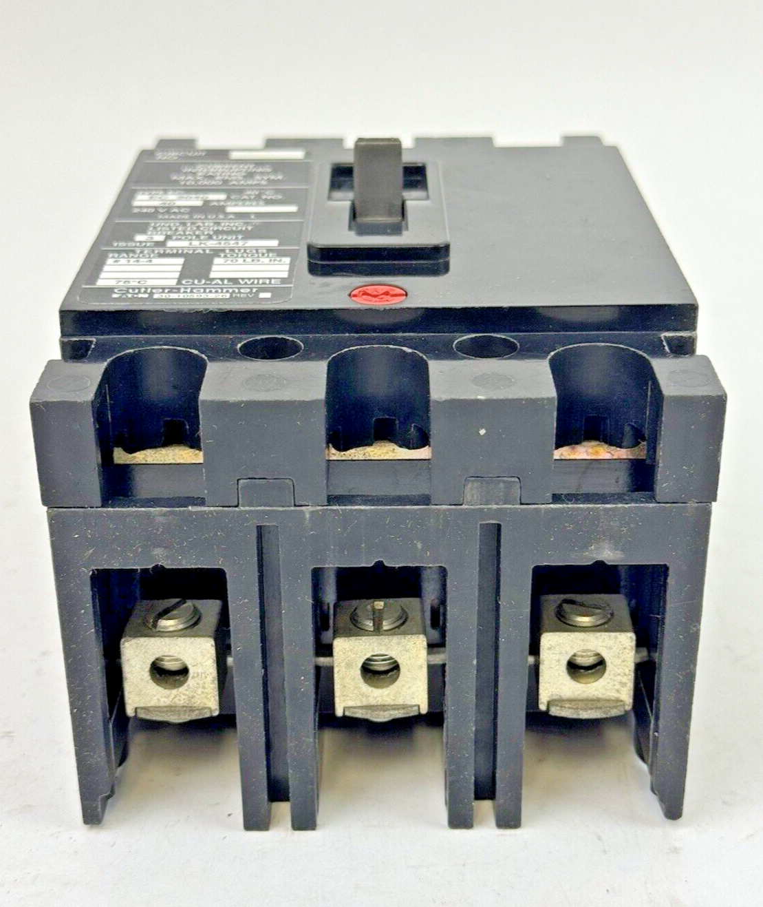 CUTLER-HAMMER / EATON - EC3040 - CIRCUIT BREAKER - 40A/ 240 VAC/ 3 POLE7