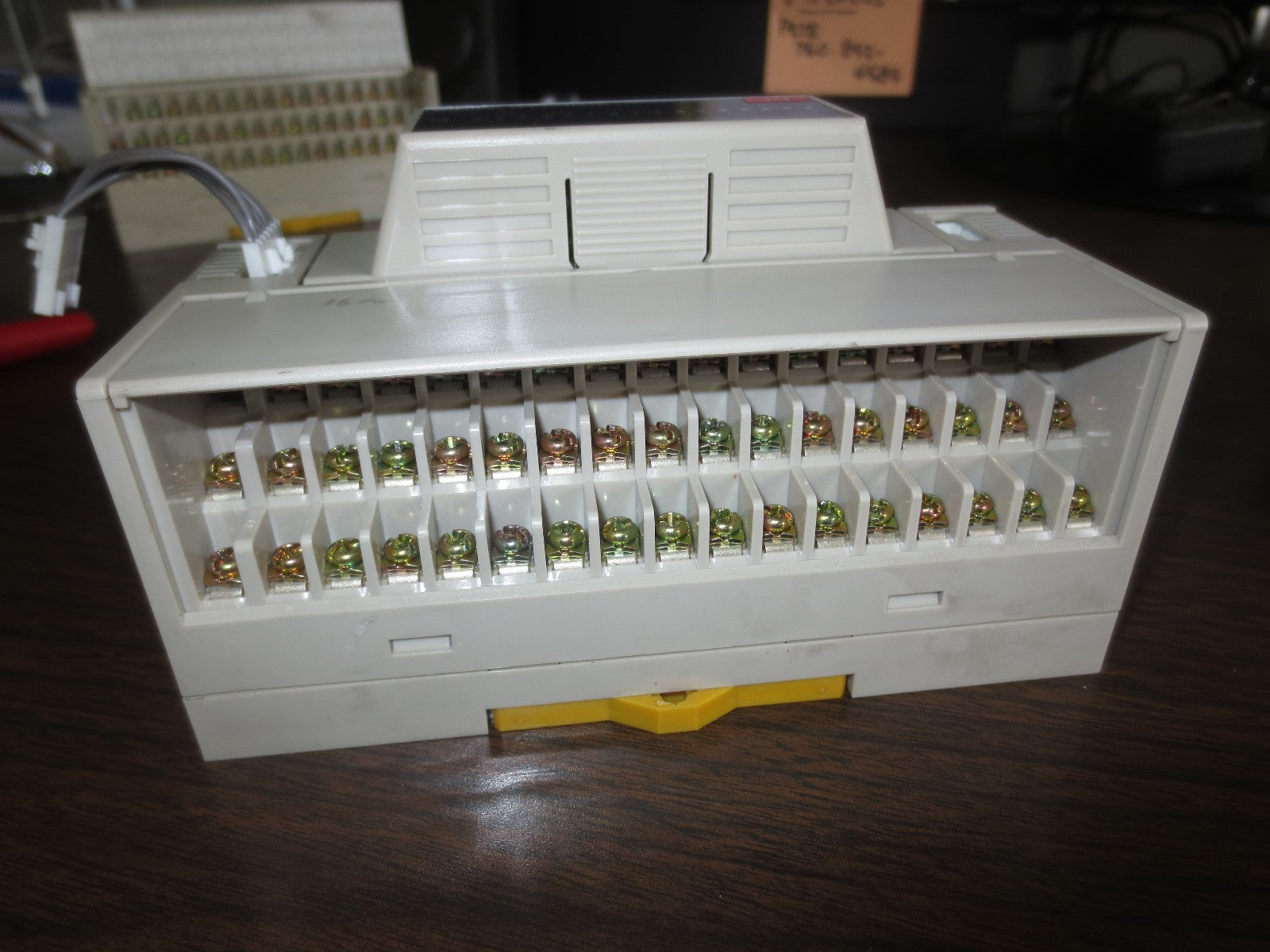 OMRON GT1-ID16 DIGITAL UNIT / MODULE 2