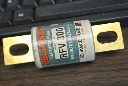 RELIANCE RFV300 RECTIFIER FUSES / 500V / 300A / NEW SURPLUS / EACH0