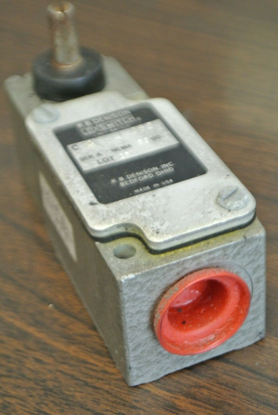 GOULD / R.B. DENISON C4-JK053 LIMIT SWITCH / NEW SURPLUS / C4JK0534
