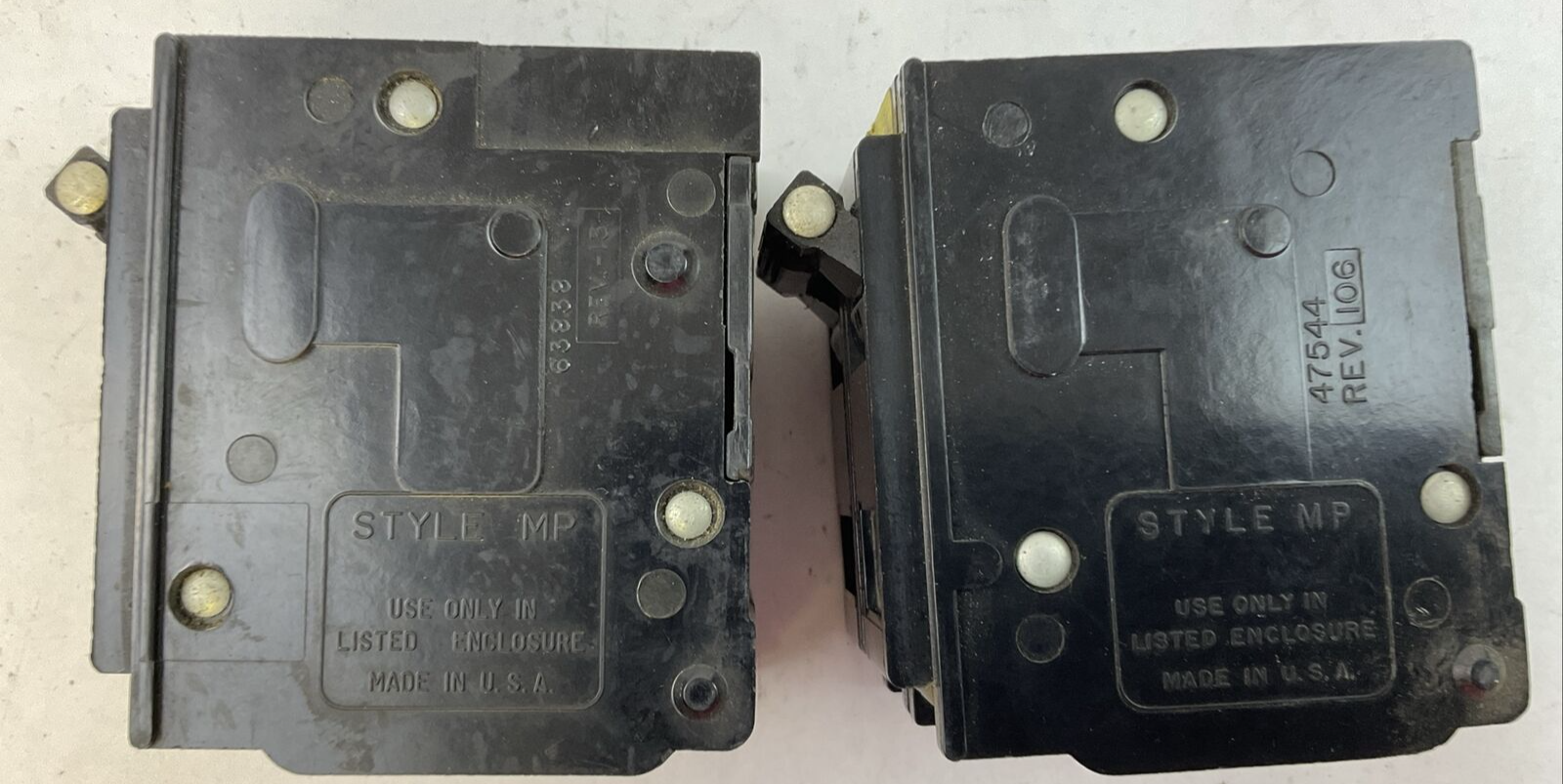 MURRAY MP230 CIRCUIT BREAKER 30AMP 2POLE 120/240VAC (LOT OF 2)2