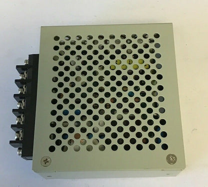 IDEC PSR-S15 PWER SUPPLY 85-132VAC 47-440HZ 105-170VDC  12V 1.2A5