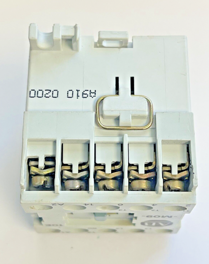 ALLEN BRADLEY - 100-MO9NZ*3 SER. A 24VDC COIL MOTOR STARTER CONTACTOR5