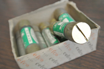 LOT of 8 CEFCO REN50 RENEWABLE FUSE / 50A / 250V / NEW SURPLUS / CAPACITY 35-60A2