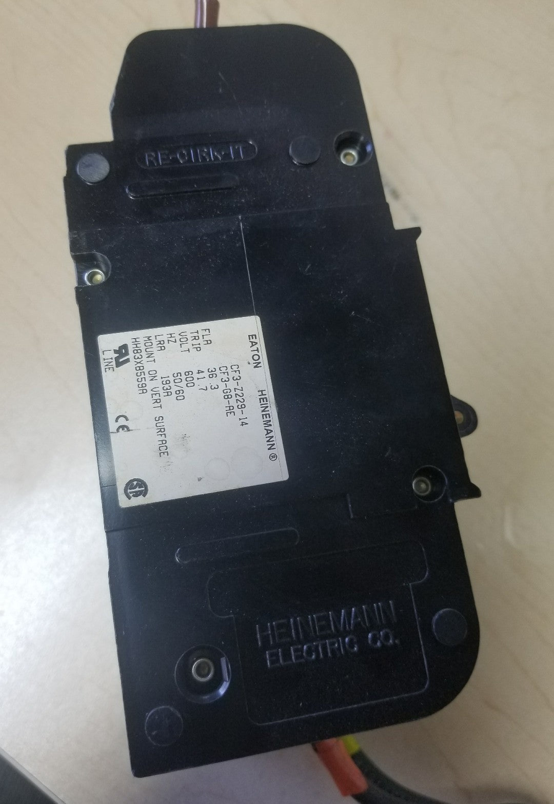 EATON / HEINEMANN CF3-Z229-14 CIRCUIT BREAKER - 600V, 193A LRA, 36.3A FLA1