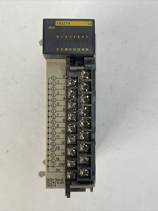 OMRON CQM1-OD214 OUTPUT UNIT 5-24VDC 0.3A/POINT 4.8A/UNIT0